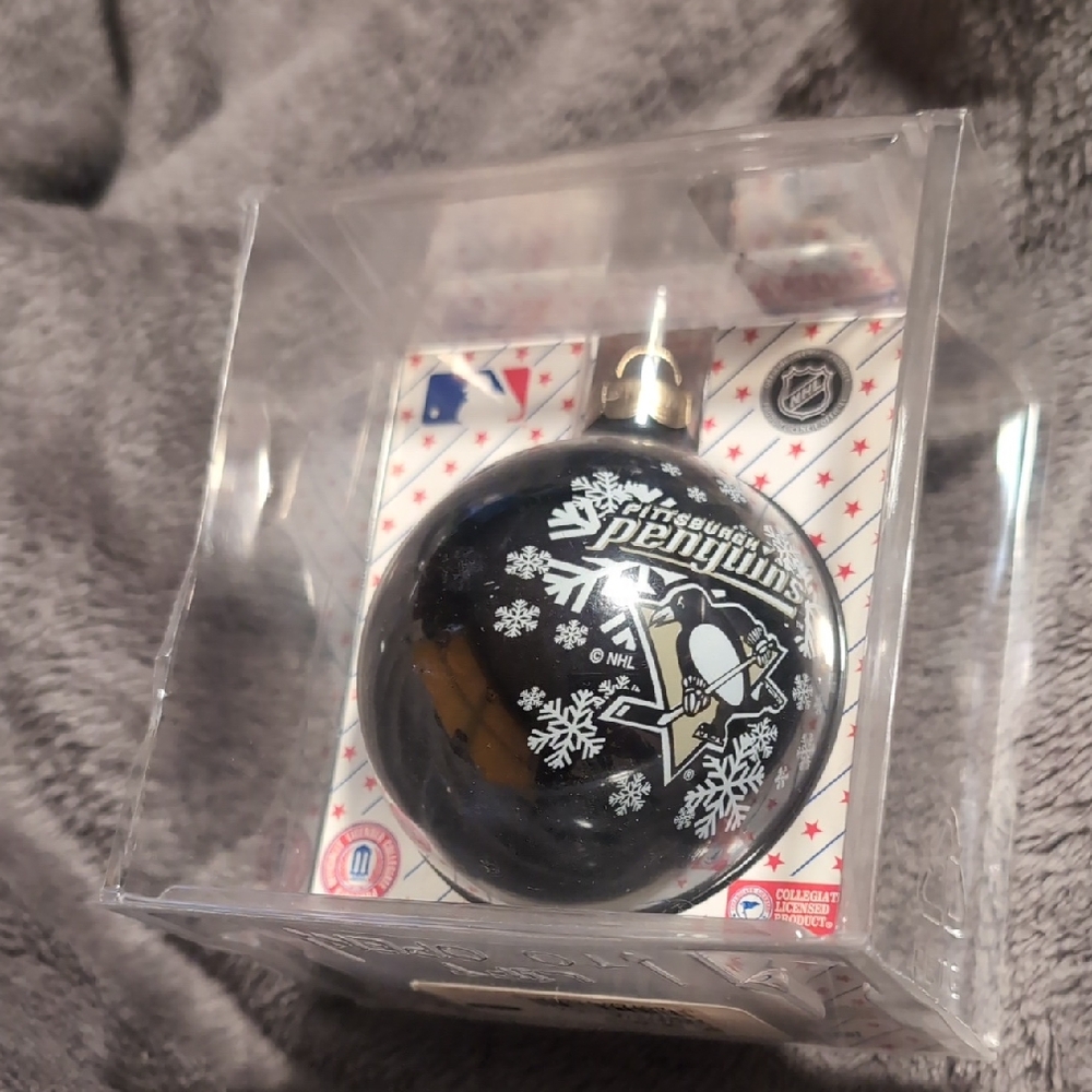 NHL Pittsburgh Penguins Christmas Ornament
